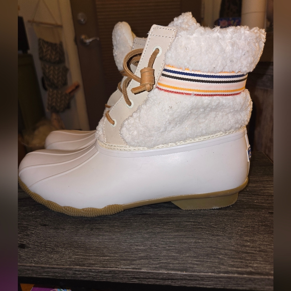 Sperry Saltwater Sherpa Duck Boot Size 12